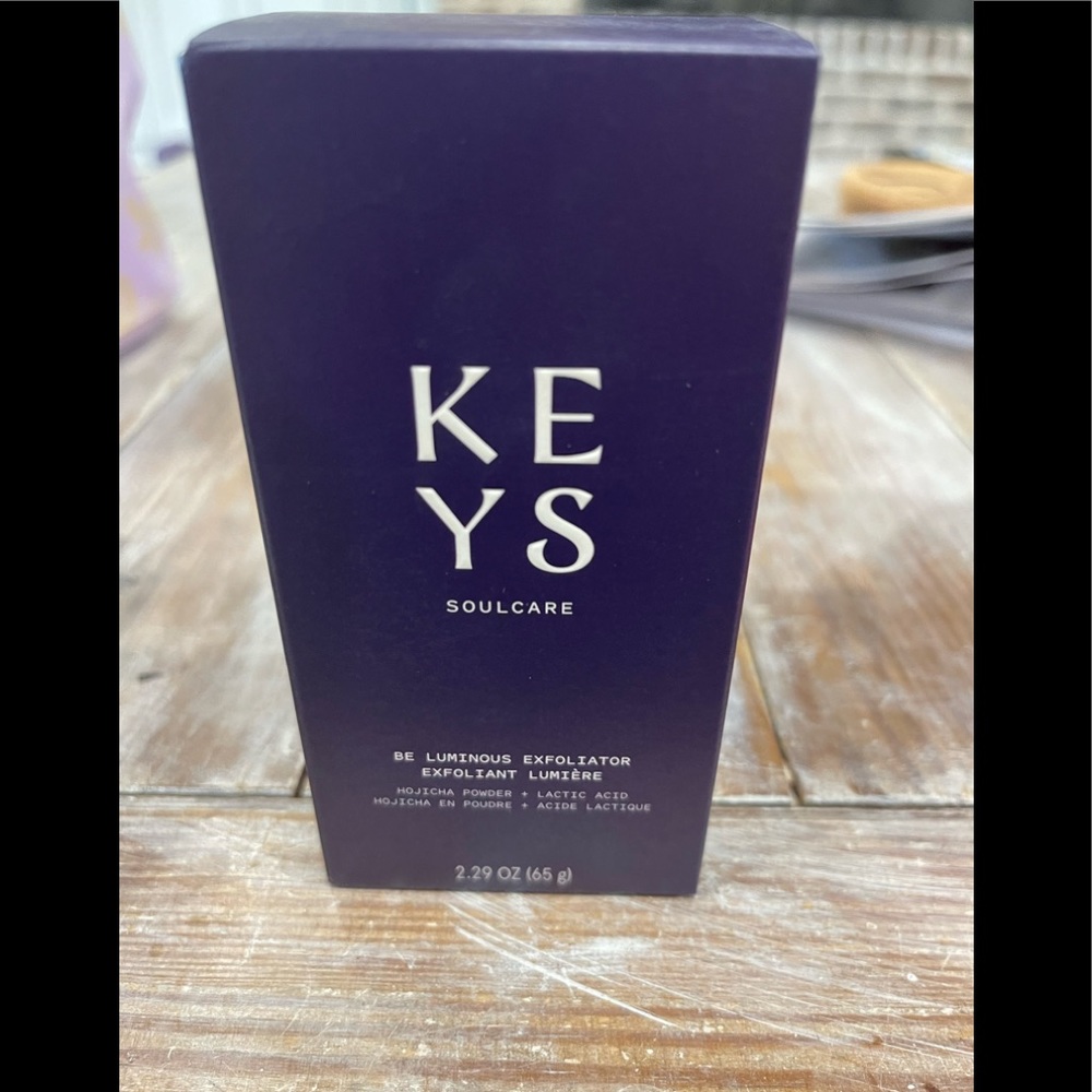 New KEYS Soulcare Be Luminous Exfoliation Lumiere